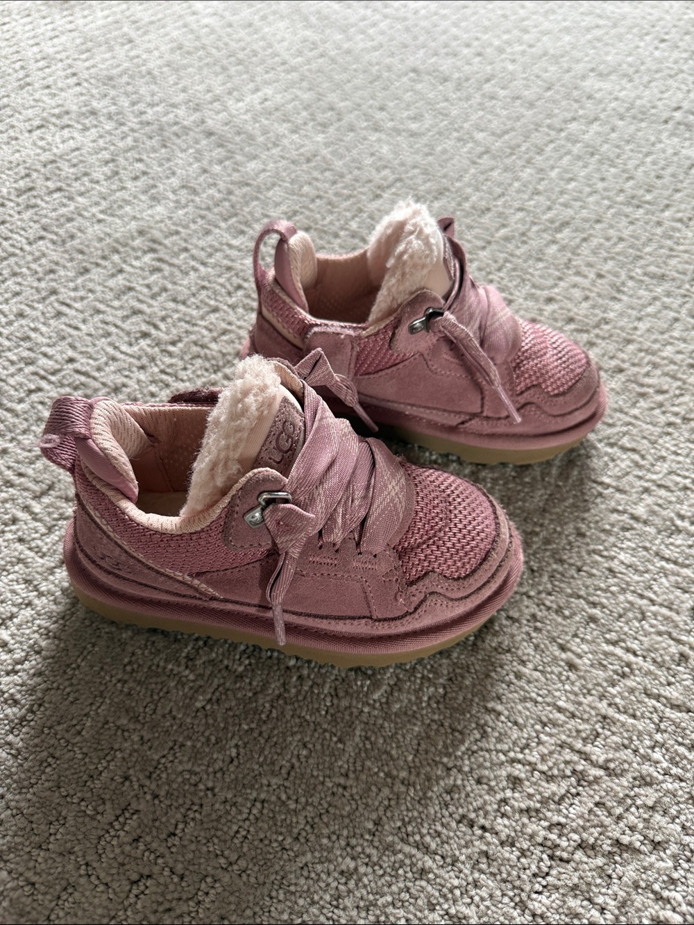 UGG Pink Girls' Plush-Lined Lace-Up Boots